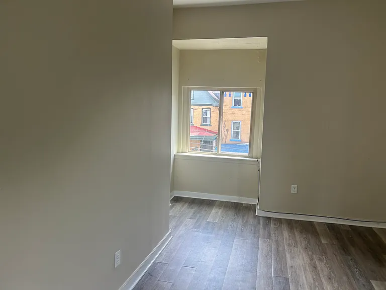 3447 Melwood Ave — Photo 24