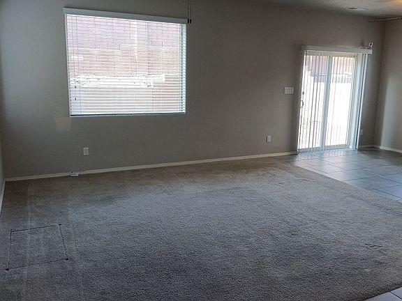 4th image of 809 Zimina Dr NW