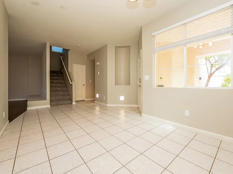 7637 Donald Nelson Ave — Photo 5