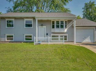 1727 SE Macgregor Rd, South Bend, IN 46614