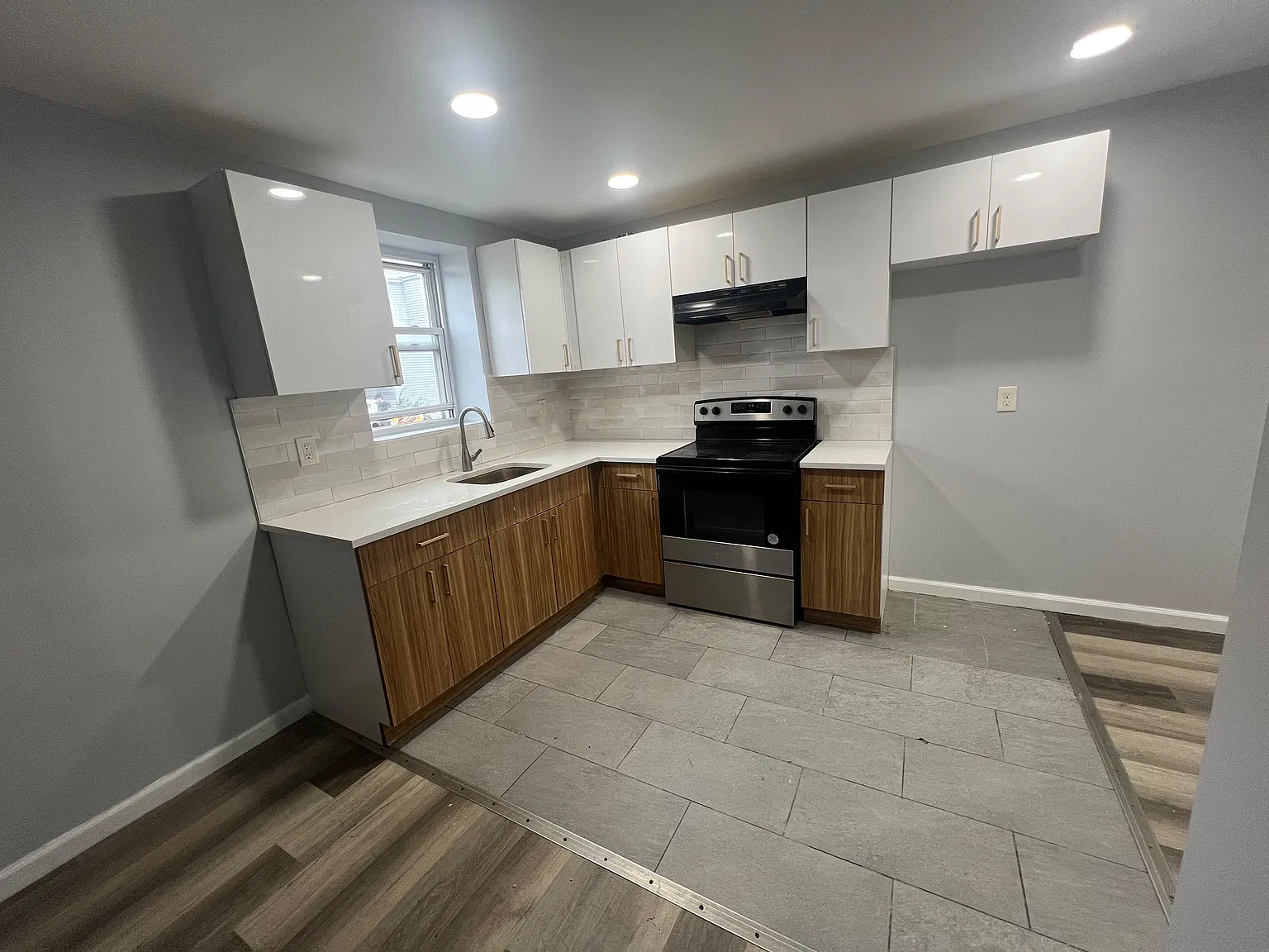 2 bed, $2,250 — Photo 4