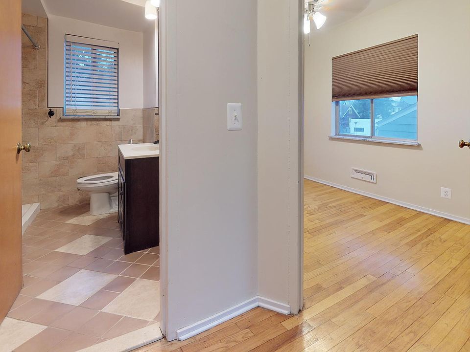 293 Riverside Dr Johnson City NY Zillow