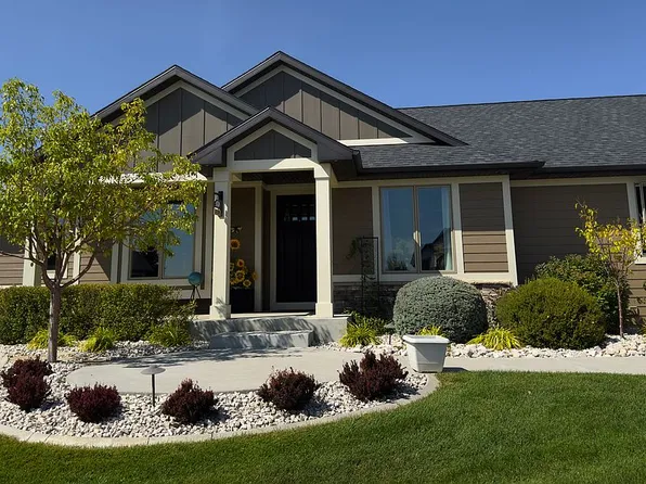 4238 Woodgrove Dr, Billings, MT 59106