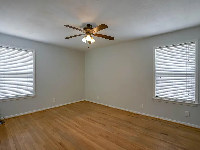 2140 Springhill St — Photo 20