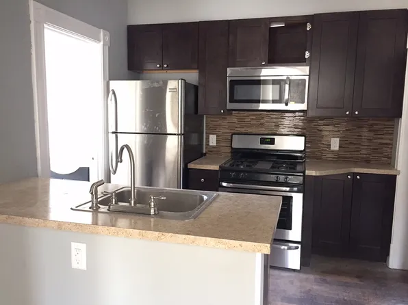 Garage Residential, 819 Ottawa Ave NW #2B, Grand Rapids, MI 49503