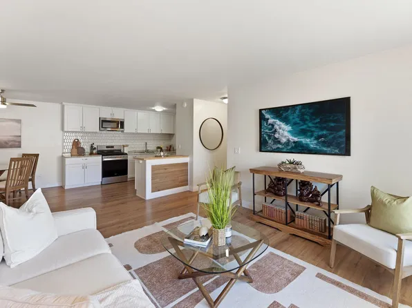 2470 Bolker Dr, Port Hueneme, CA 93041