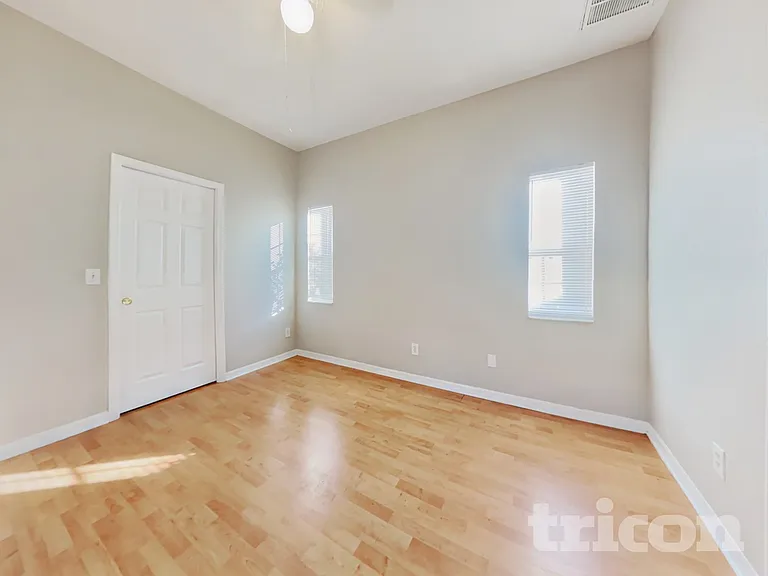 229 Lookout Dr — Photo 9