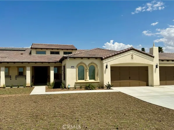 16220 Gallery Heights Dr, Riverside, CA 92504