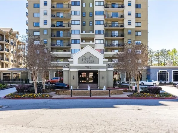 795 Hammond Dr, Sandy Springs, GA