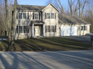 9400 Lewis Point Rd, Canastota, NY 13032