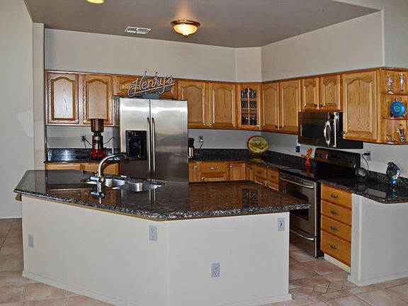 5th image of 8638 N Johnny Miller Dr