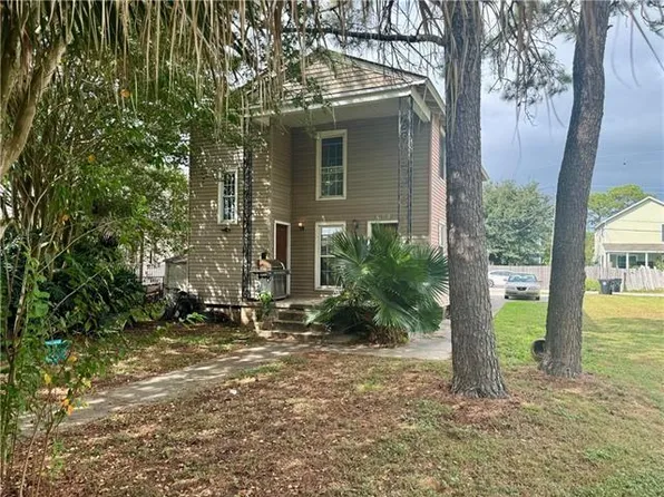 5810 General Haig St, New Orleans, LA 70124