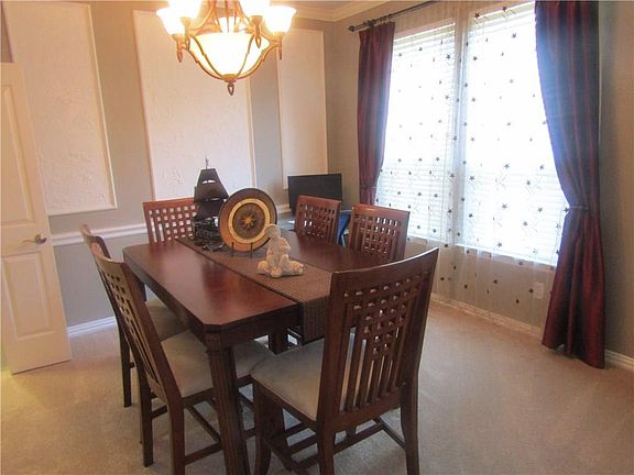 3rd image of 3800 Misty Glen Ct