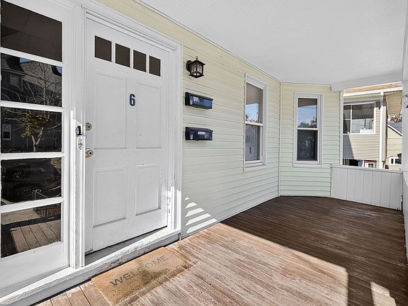 2nd image of 6 Knollin St #2