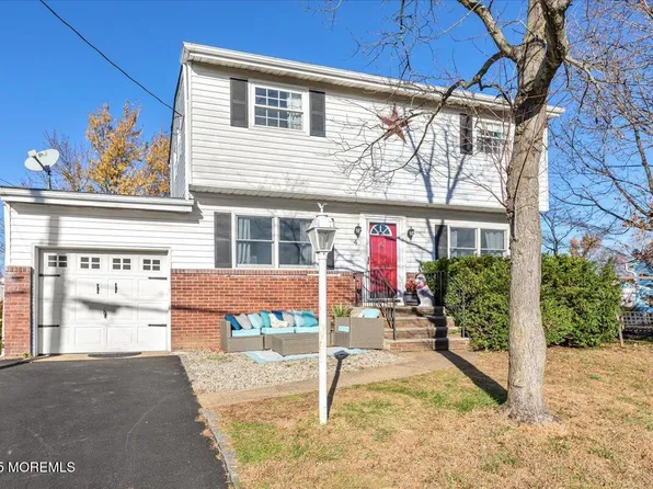 4 Lafayette Drive, Hazlet, NJ 07730