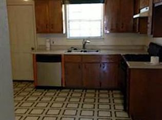 1820 Melinda Myrl Dr, Sanger, TX 76266