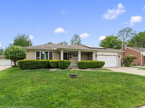 6921 Robindale Ave, Dearborn Heights, MI 48127