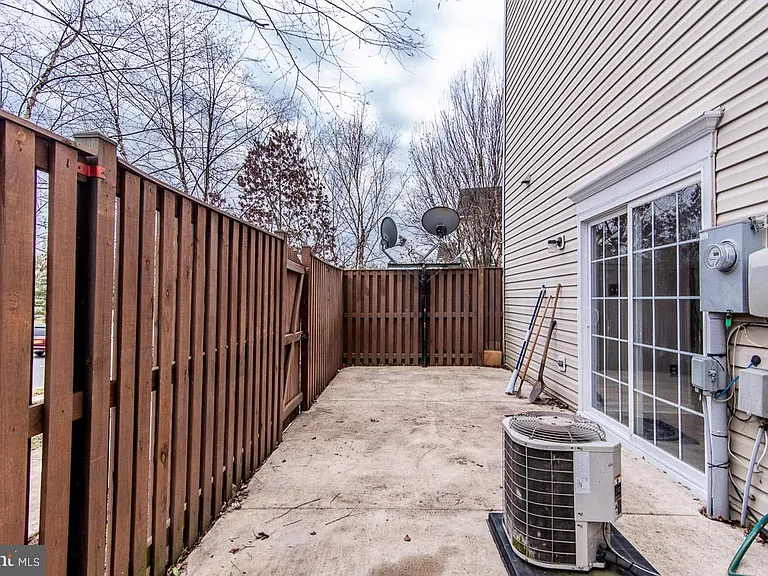 7700 Duneiden Ln — Photo 36