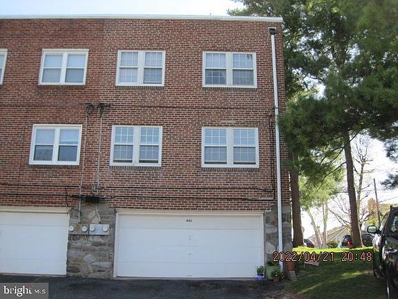 2nd image of 442 Burnley Ln