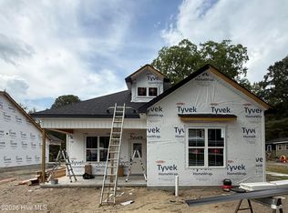 4138 W College St, Ayden, NC 28513