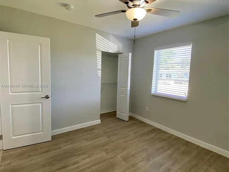 11121 SW 46th St — Photo 12