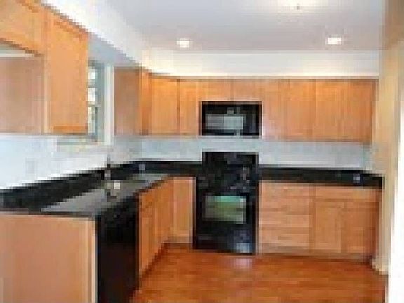 Brand New Kitchen!