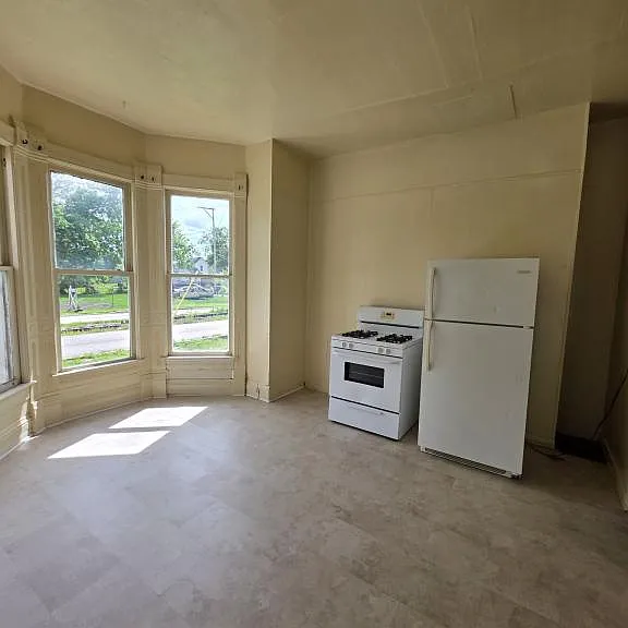 803 N Union St #1 — Photo 6