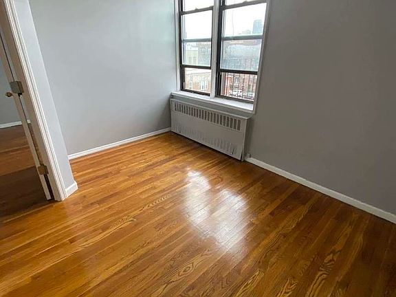 3rd image of 32-21 Newtown Ave #1J