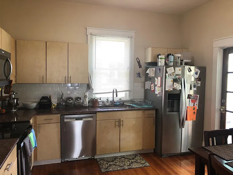908 Oak St — Photo 19