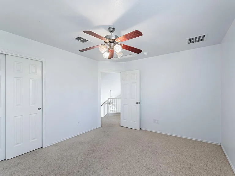 1205 Logan Dr — Photo 25