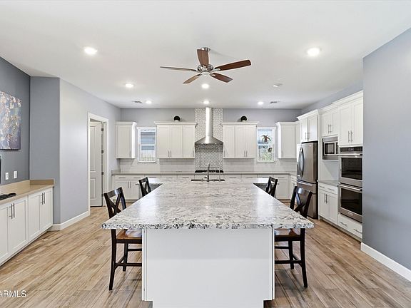4th image of 21093 E WATFORD Drive