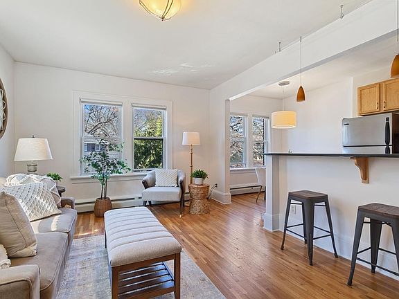 3rd image of 3520 Emerson Ave S APT 205