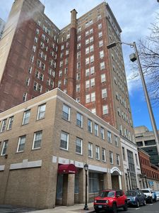 124 Court Street #902, New Haven, CT, 06511