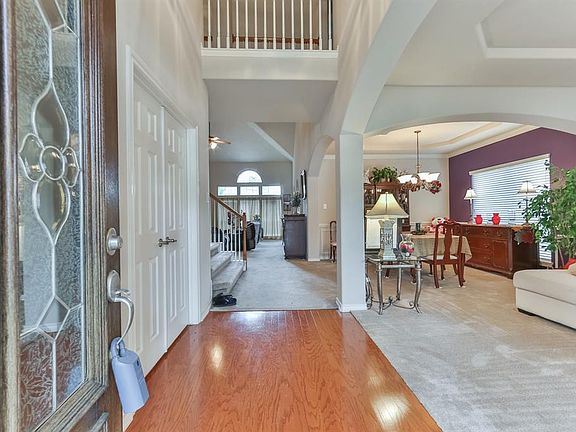 2nd image of 16810 Morris Hill Ln