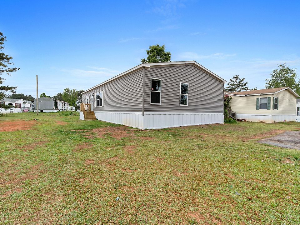 1st image of 307 Robin Ln #307RO