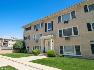 5106 Leonard Dr APT 1A, Harwood Heights, IL 60706