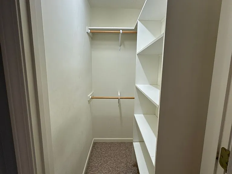 630 Elm St — Photo 11