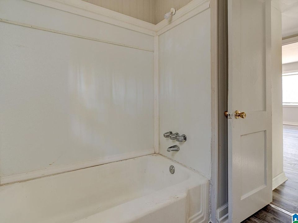 944 Meadowbrook Dr Birmingham, AL, 35215 Apartments for Rent Zillow