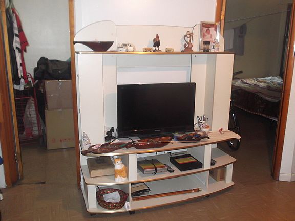 4th image of 274 S 2nd St APT 14