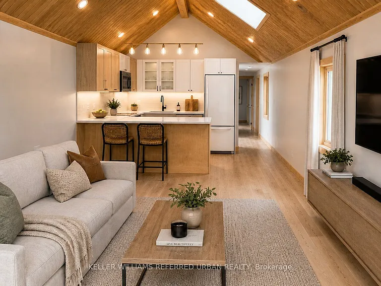 45 Donald Ave — Photo 4
