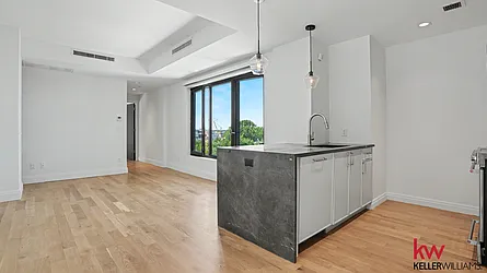 554 4th Avenue, #E6
