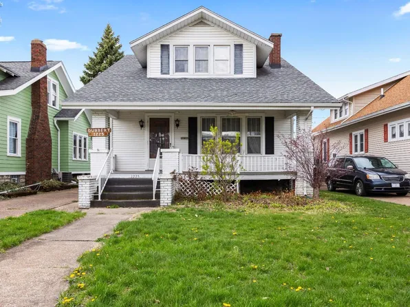 1225 Waverly Rd, Sandusky, OH 44870