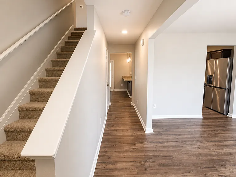 250 Bent Holly Dr — Photo 3