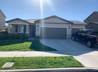 3136 N Shady St, Visalia, CA 93291