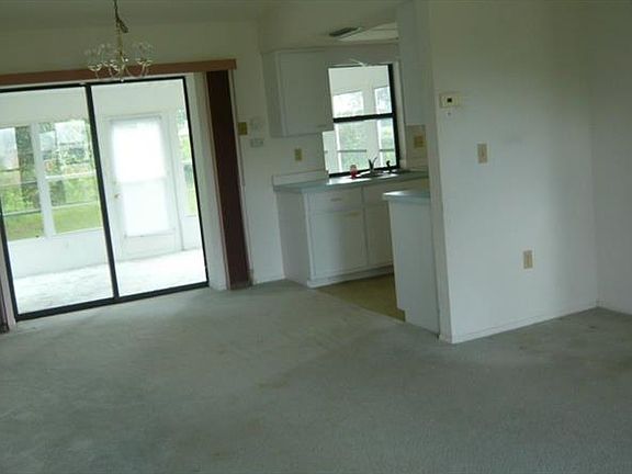 2nd image of 10332 Grail Ave