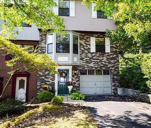 2nd image of 501 Thorncliffe Dr