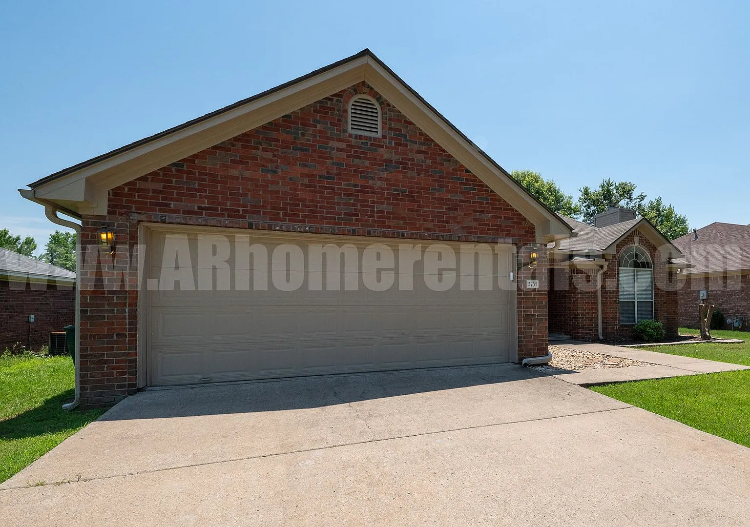 Home for Rent! — Photo 3