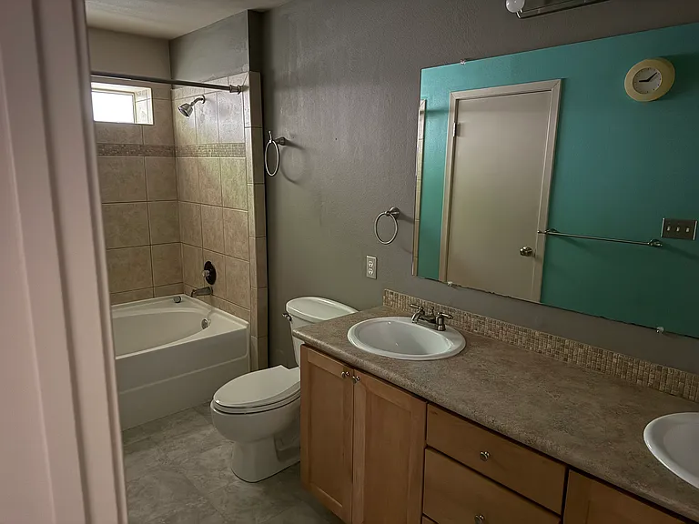 3520 Lake Washington Blvd SE #107 — Photo 2