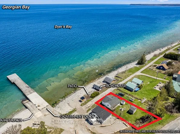 8 Dock Ln, Northern Bruce Peninsula, ON N0H 1Z0