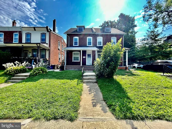 7213 N Broad St, Philadelphia, PA 19126